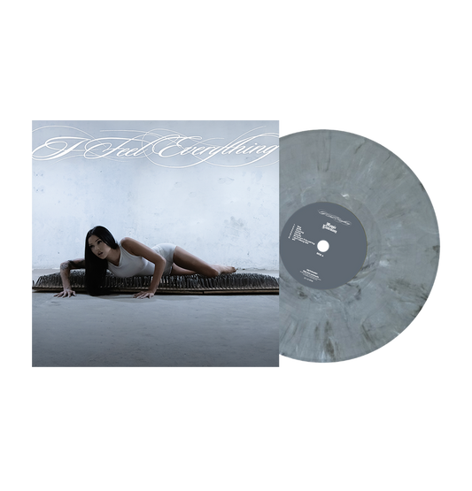 Maggie Lindemann - I feel everything (Preorder 17/10/25)
